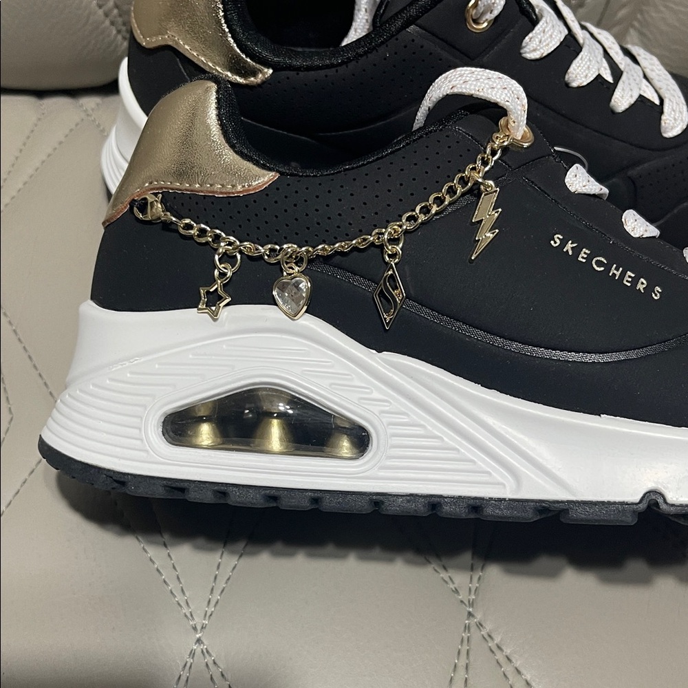 Skechers Street Uno Black and White Kids' Street Uno Sneakers - Picture 5 of 10